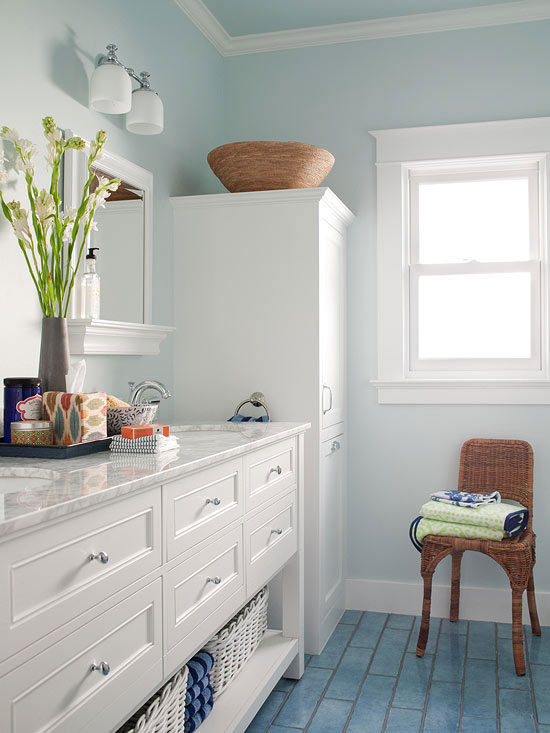 11 Best Bathroom Paint Colors  Small bathroom colors, Small bathroom  paint, Small bathroom remodel